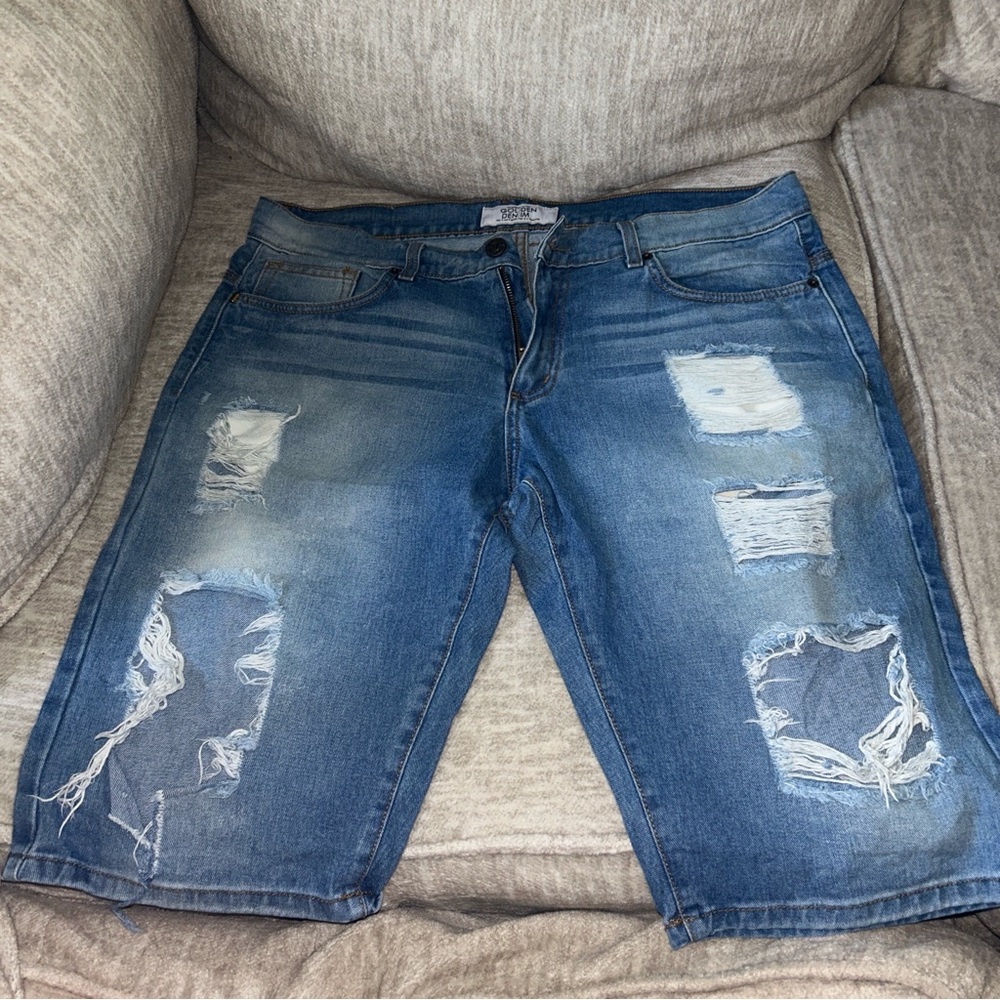 Golden Denim Blue Distressed Jean Shorts with Vintage Appeal